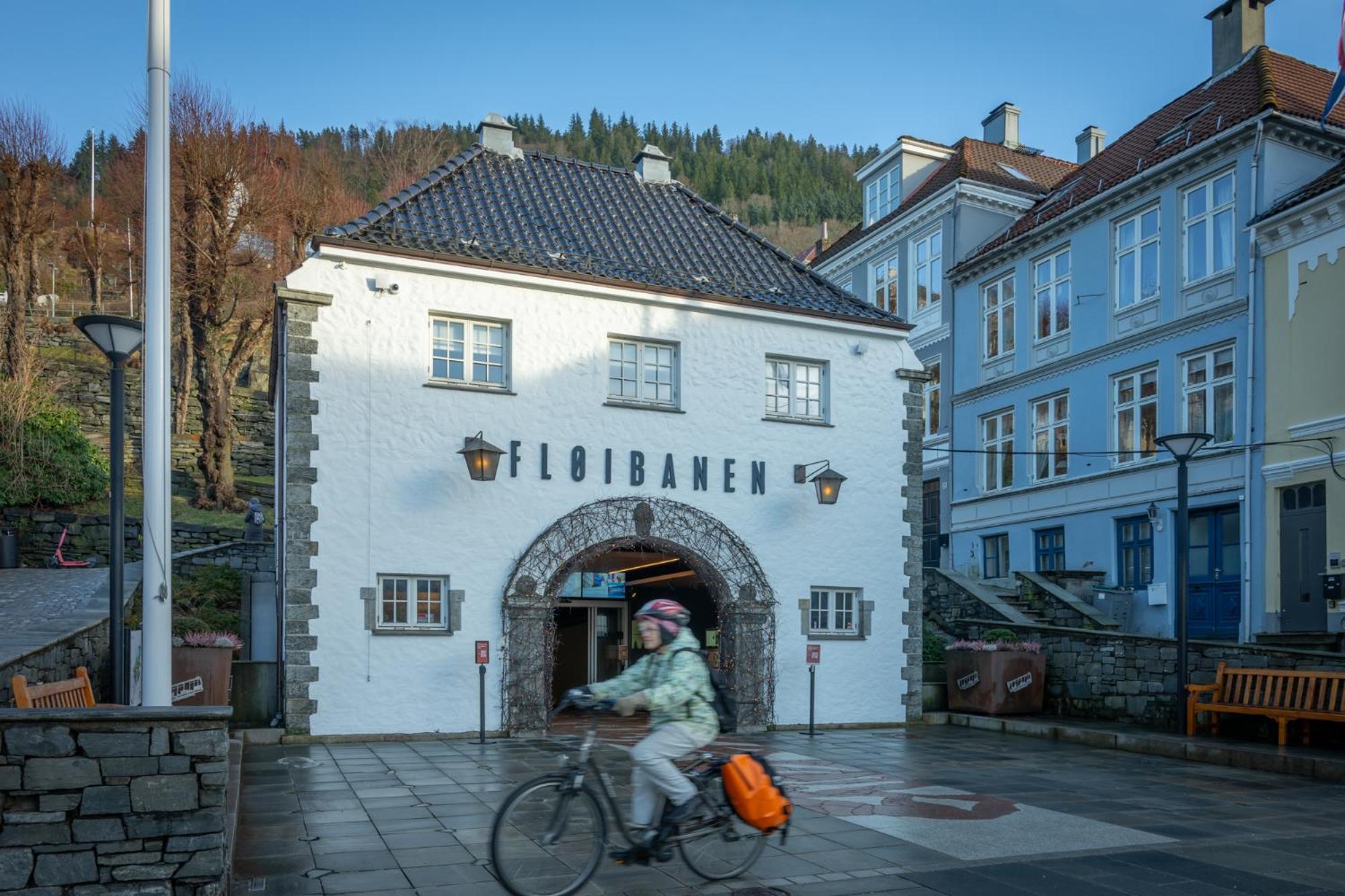 Leilighet And Historic 2br - 300m To Bryggen *